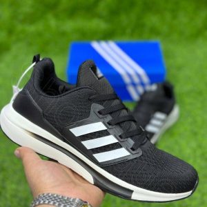 ultra-boost-image-shoetique (6)